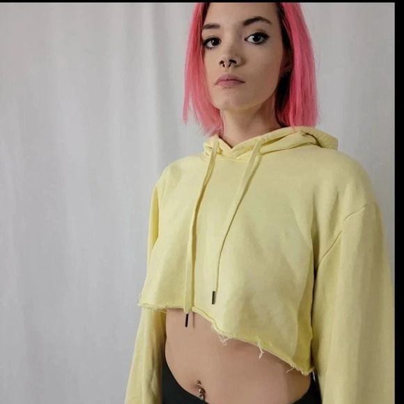 Forever 21 Cropped Bell Sleeve Sweatshirt - Picture 5 of 10